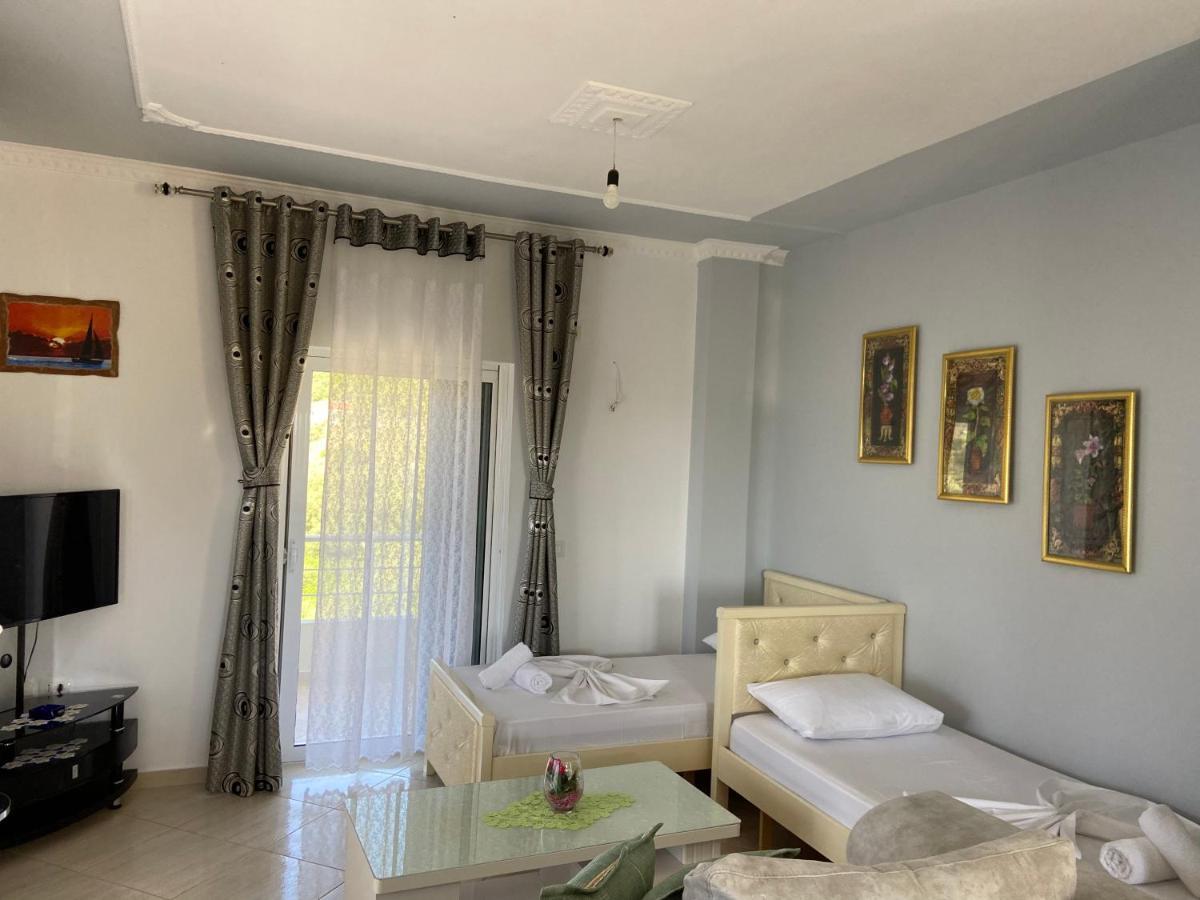 Villa Bodini Himare Bagian luar foto