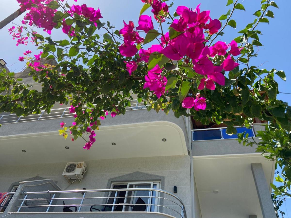 Villa Bodini Himare Bagian luar foto