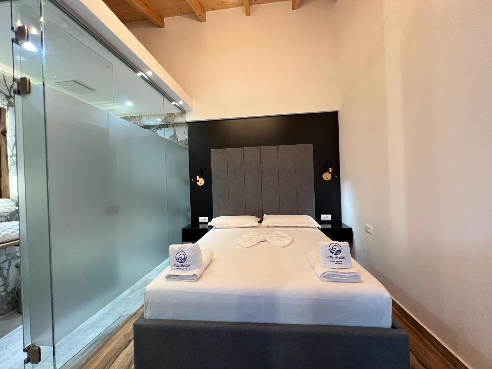 Villa Bodini Himare Bagian luar foto