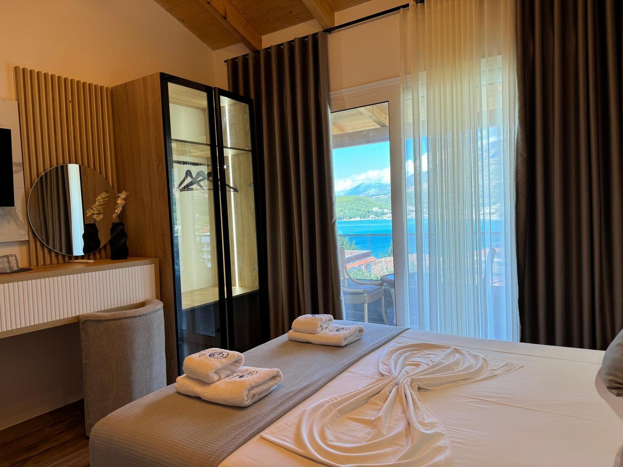 Villa Bodini Himare Bagian luar foto